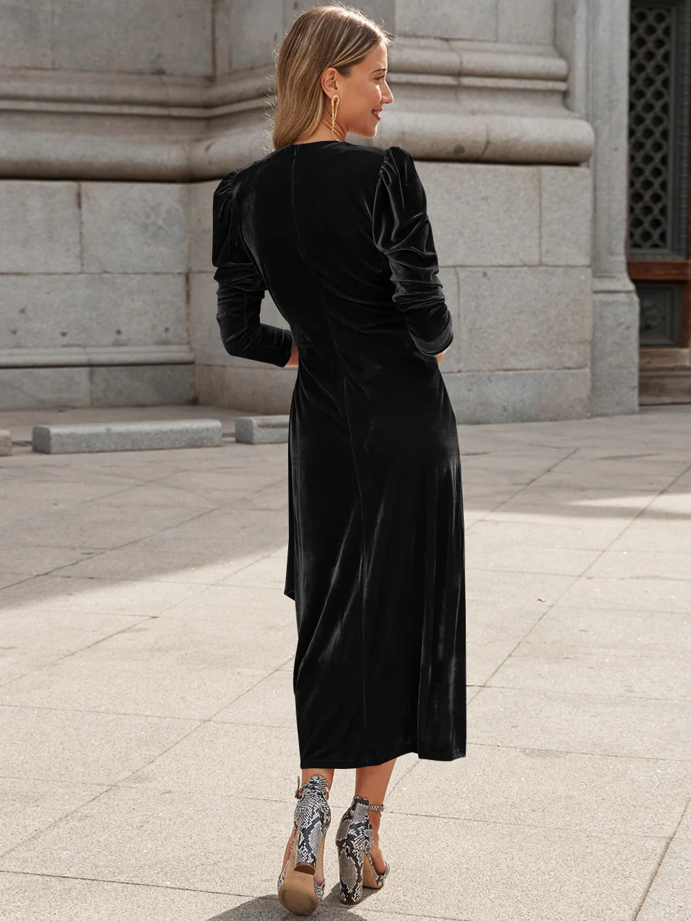 Florence Metallic Velvet Tie Waist Midi Dress - Black - Image 4