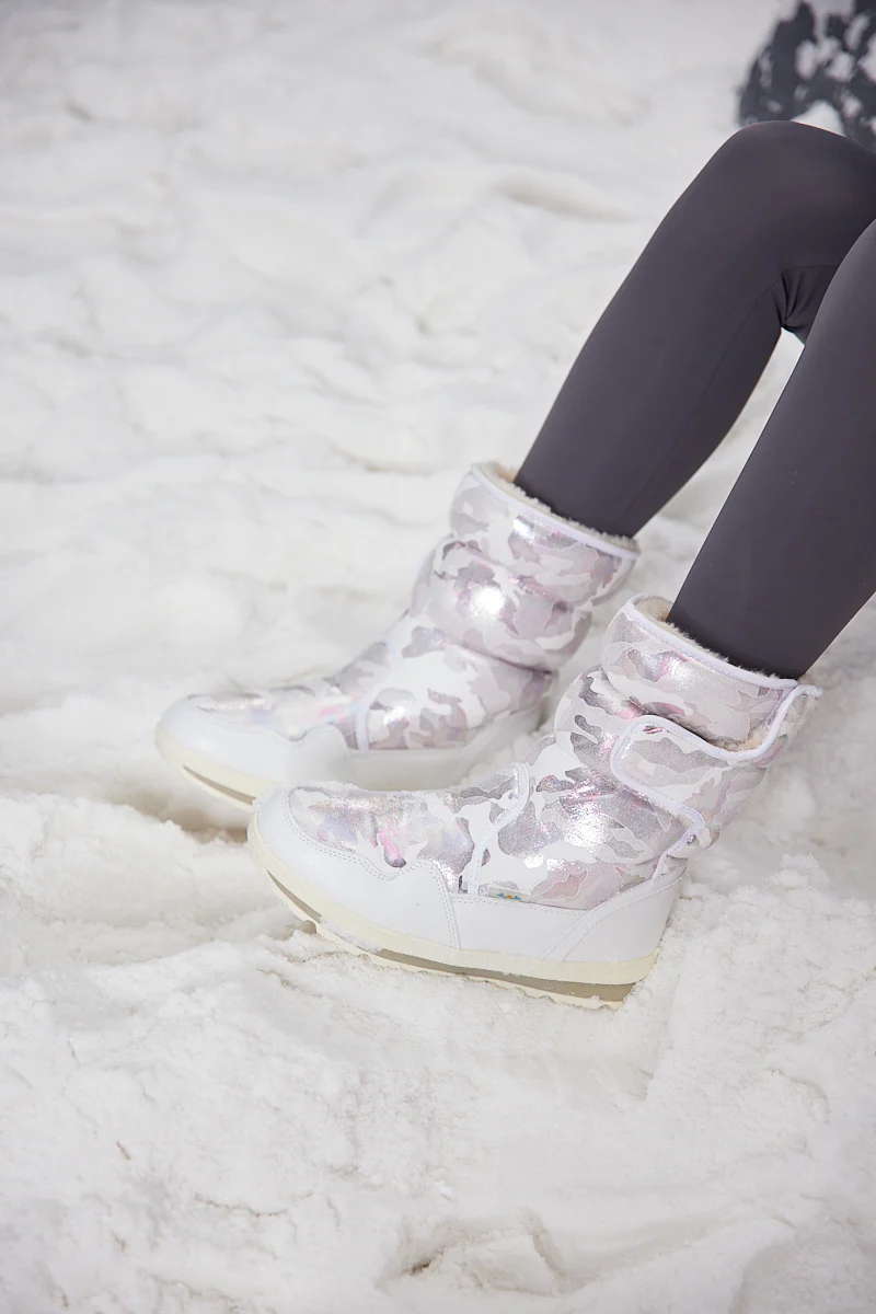 Frozen Princess | Alaska Camo Princess Water-Repellent Snow Boot - Silver - Image 5