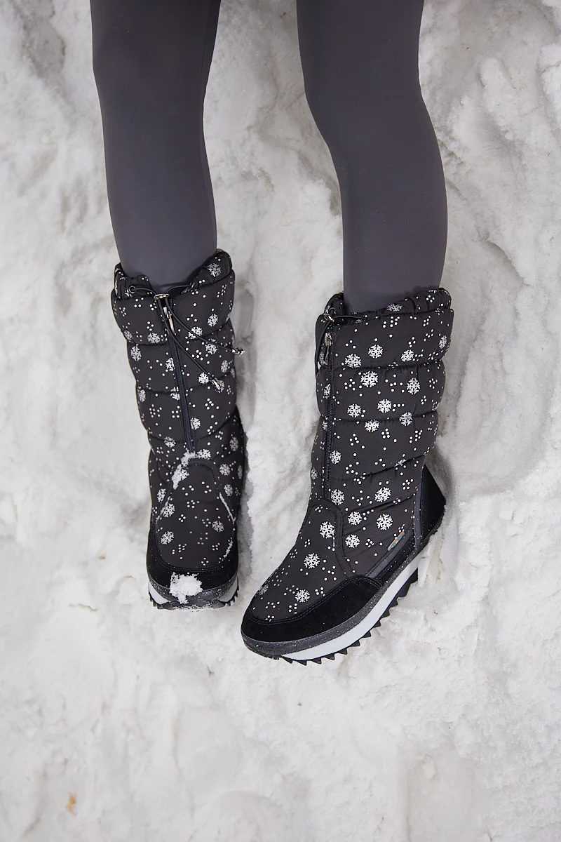 Frozen Princess | Snowing Kicker Water-Repellent Snow Boot - Black - Image 5