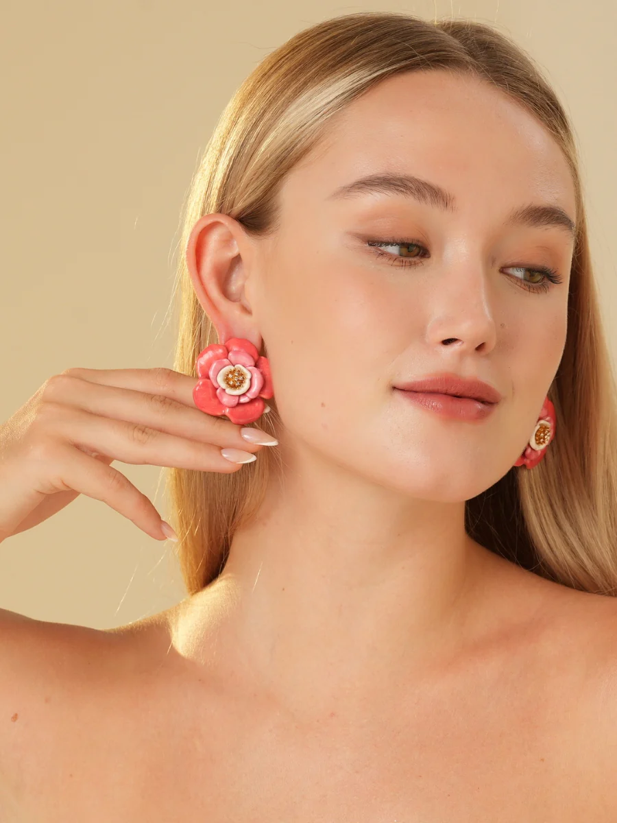 Hawaii Hibiscus Brushed Enamel Stud Earrings - Image 8