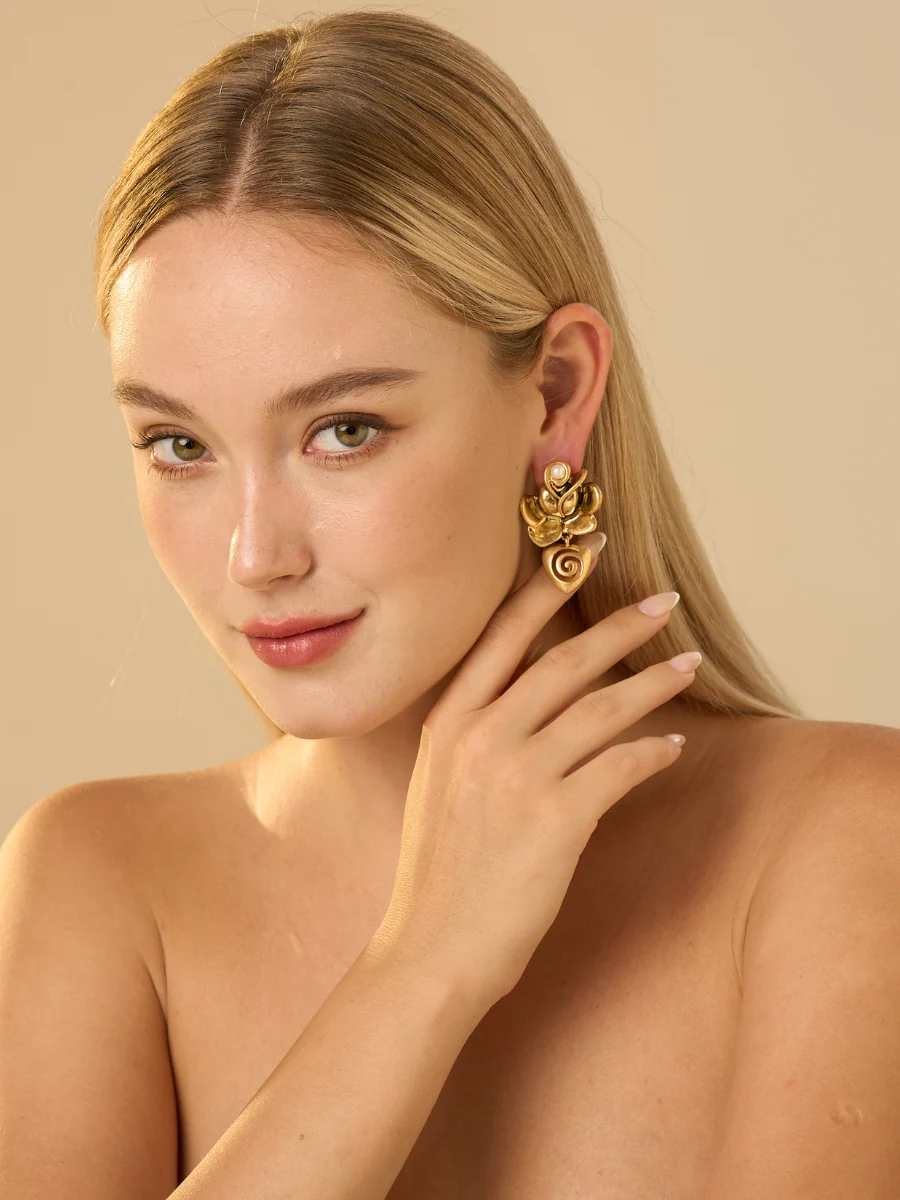 Heart Bloom Gold Plated Pearl Drop Earrings - Image 5