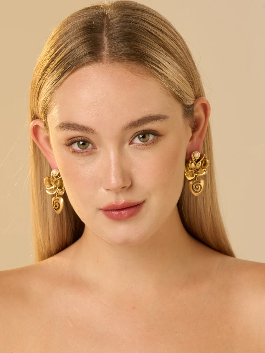 Heart Bloom Gold Plated Pearl Drop Earrings - Image 6