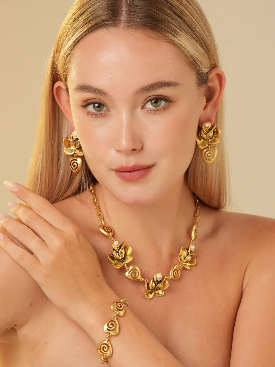 Heart Bloom Gold Plated Pearl Drop Earrings - Image 7