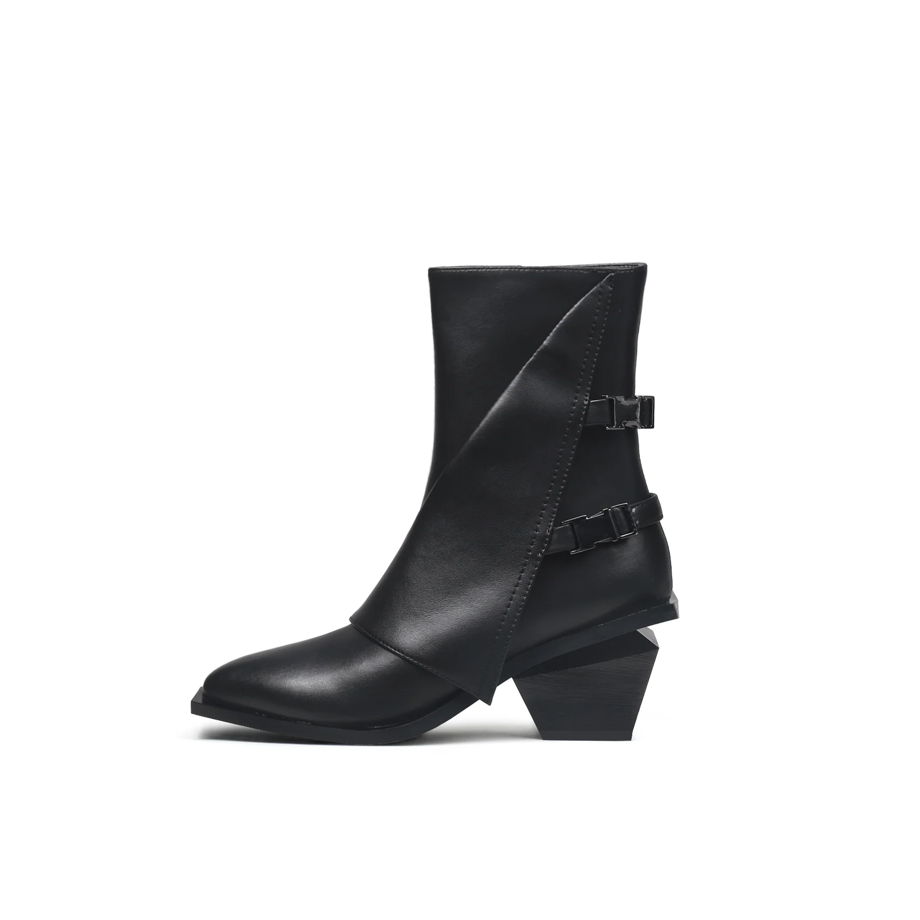 JADY ROSE | BLOCK HEEL LEATHER ANKLE BOOTIE - BLACK - Image 8