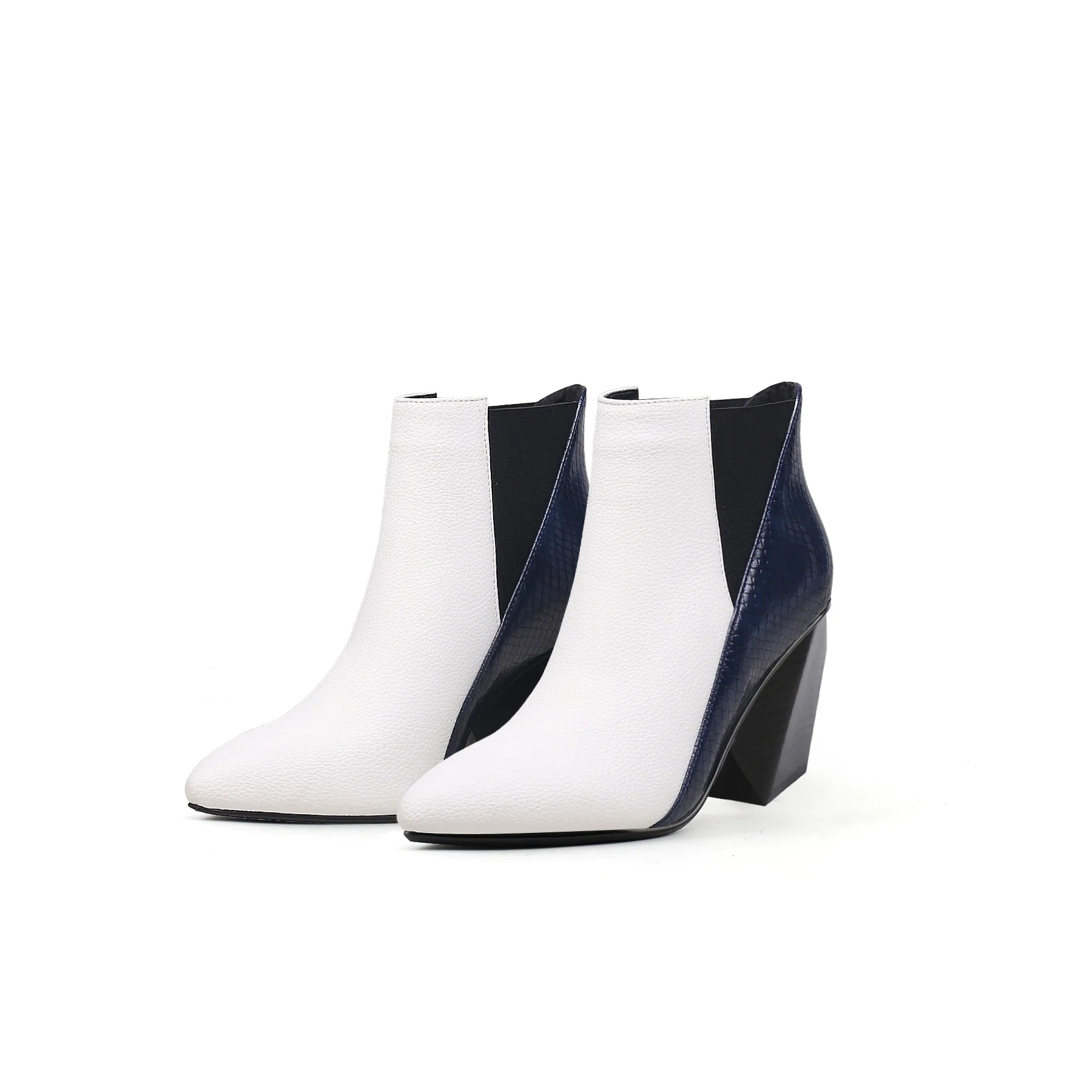 JADY ROSE | BLOCK HEEL LEATHER ANKLE BOOTIE - NAVY - Image 6