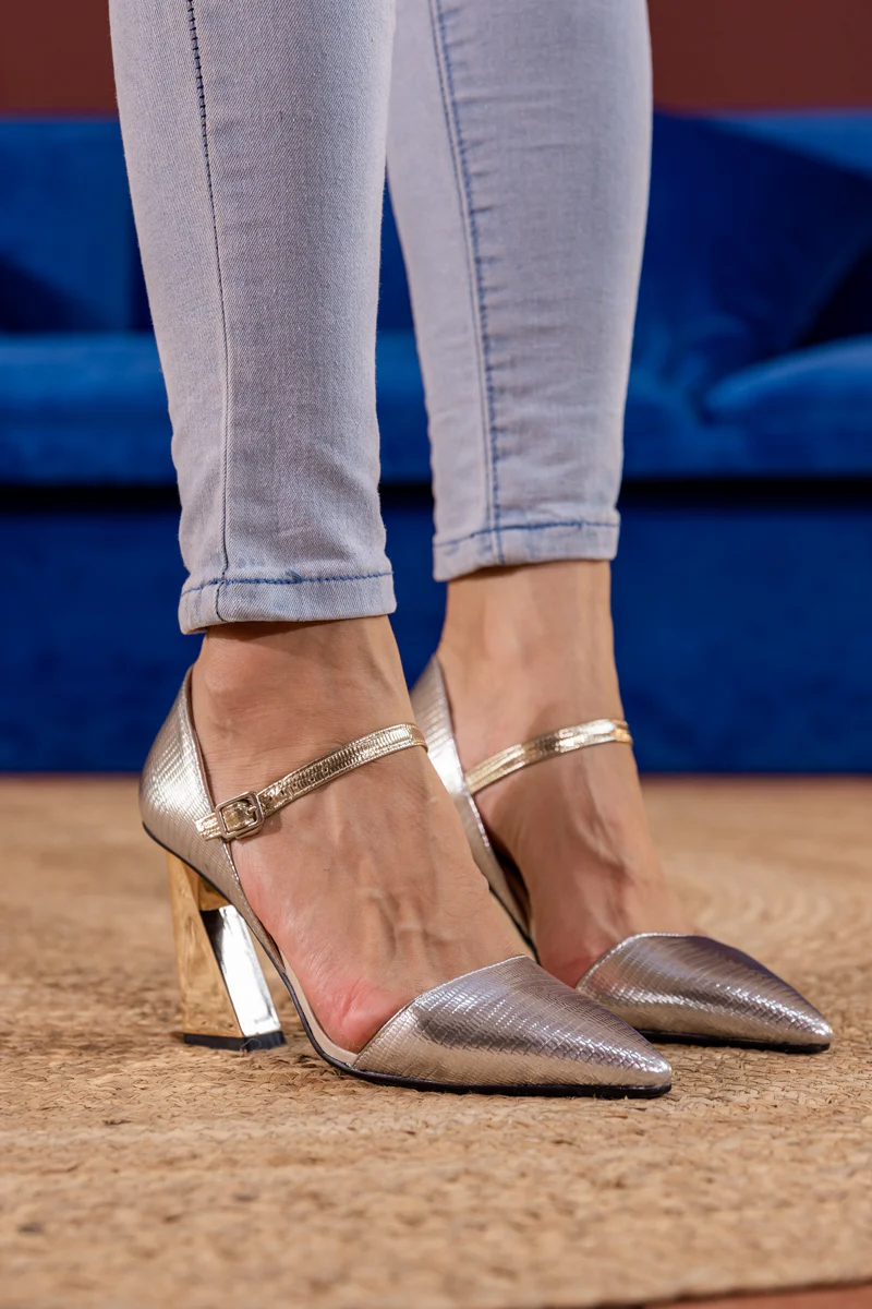 Jady Rose | Dreamscape Cro-Pattern Leather Heel Pump - Silver - Image 2