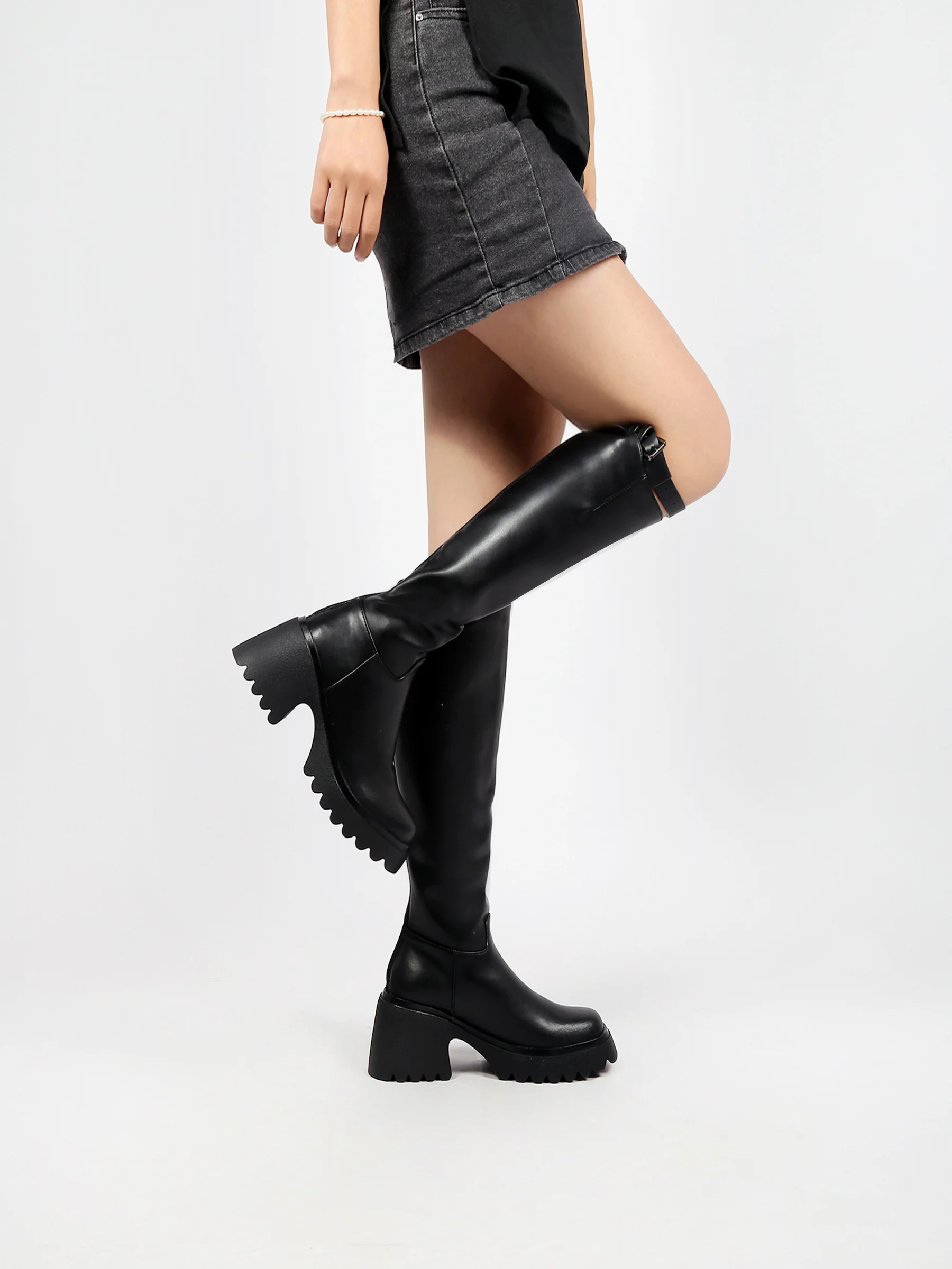 JADY ROSE | LUG SOLE KNEE HIGH LEATHER BOOT - BLACK - Image 2