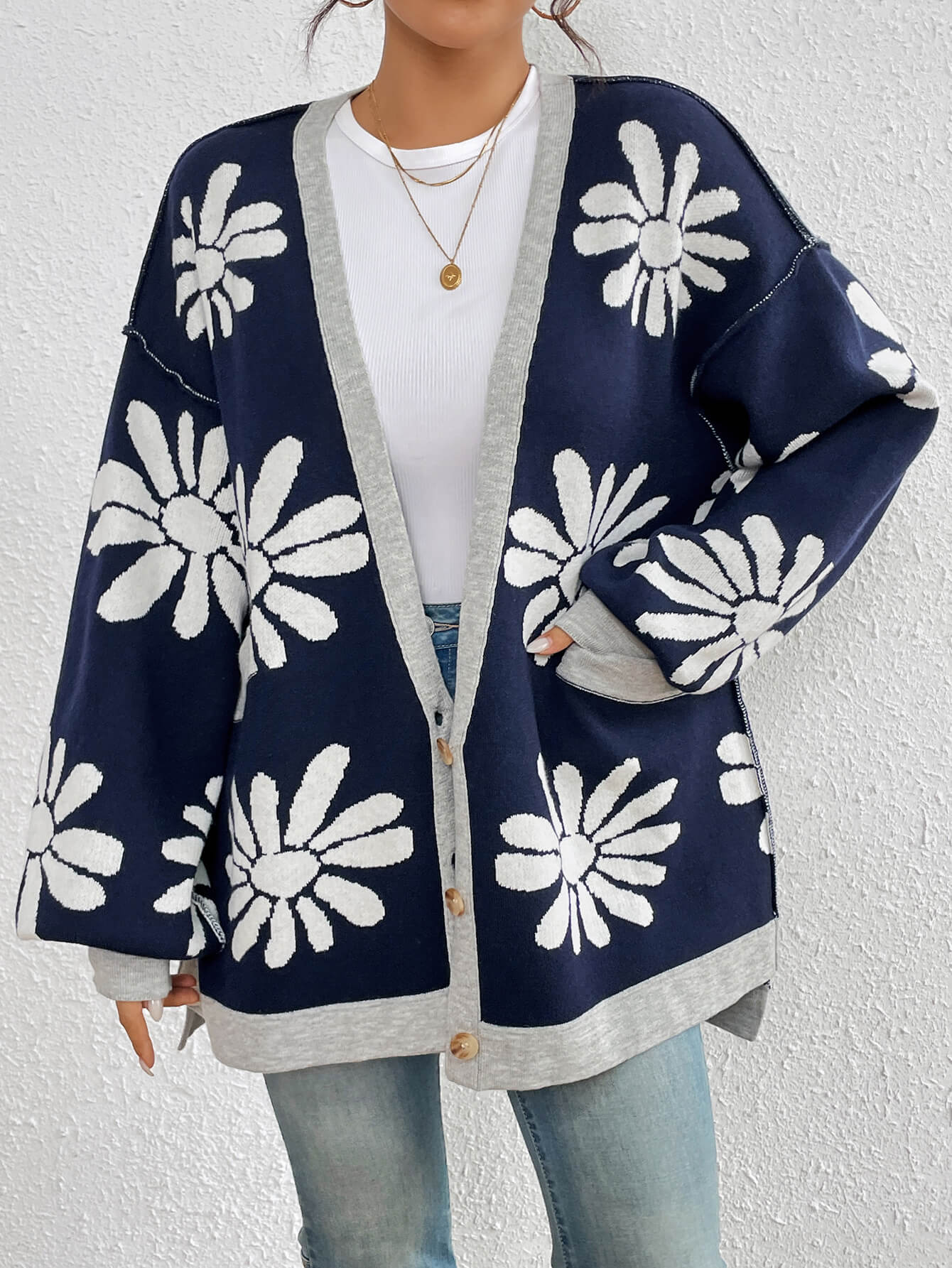 Janelle Floral Knit Cardigan - Navy - Image 4