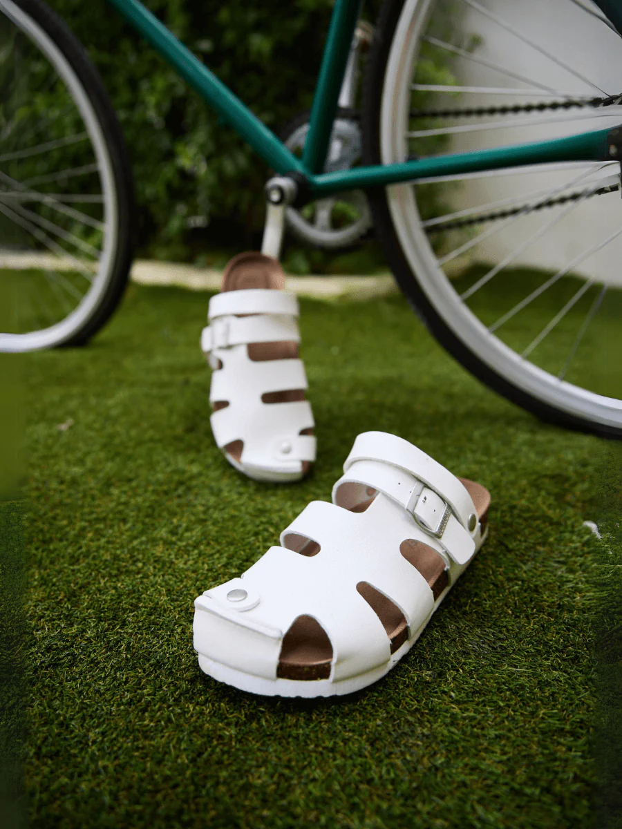 Maibulun | Bernadette Cut-Out Slingback Clog - White - Image 8