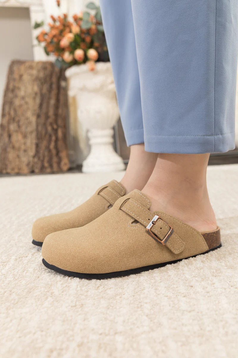 Maibulun | Buckle Suede Classic Clogs - Beige - Image 4
