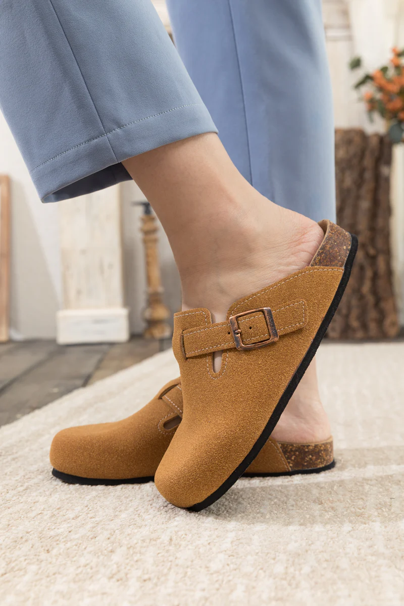 Maibulun | Buckle Suede Classic Clogs - Ginger - Image 4