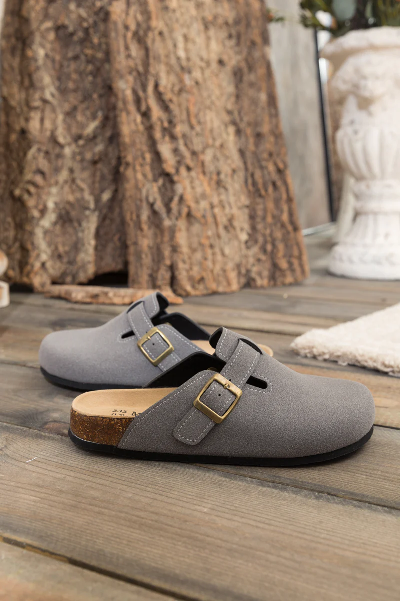 Maibulun | Buckle Suede Classic Clogs - Grey - Image 6