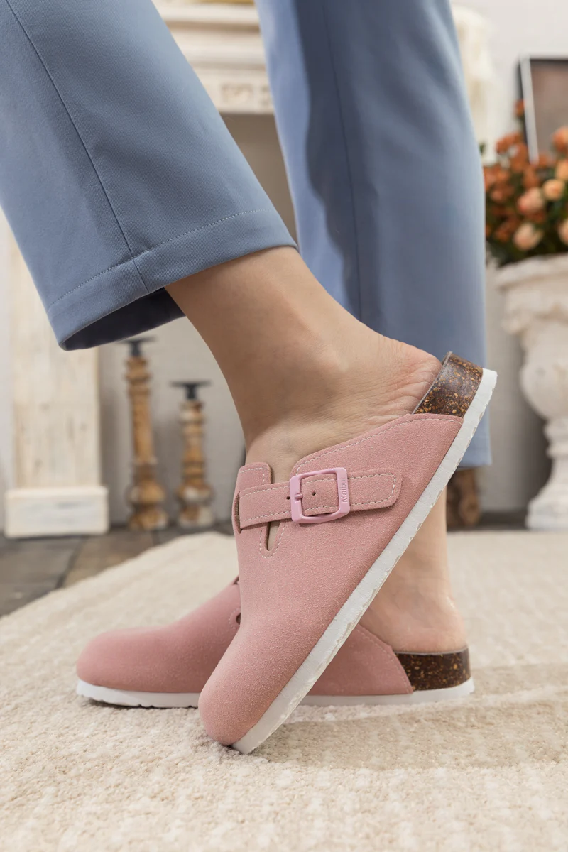 Maibulun | Buckle Suede Classic Clogs - Pink - Image 6
