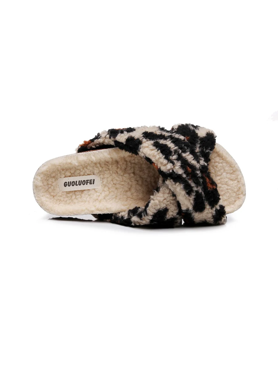 Maibulun | Leopard Criss-Cross Fleece Slipper - Brown - Image 4