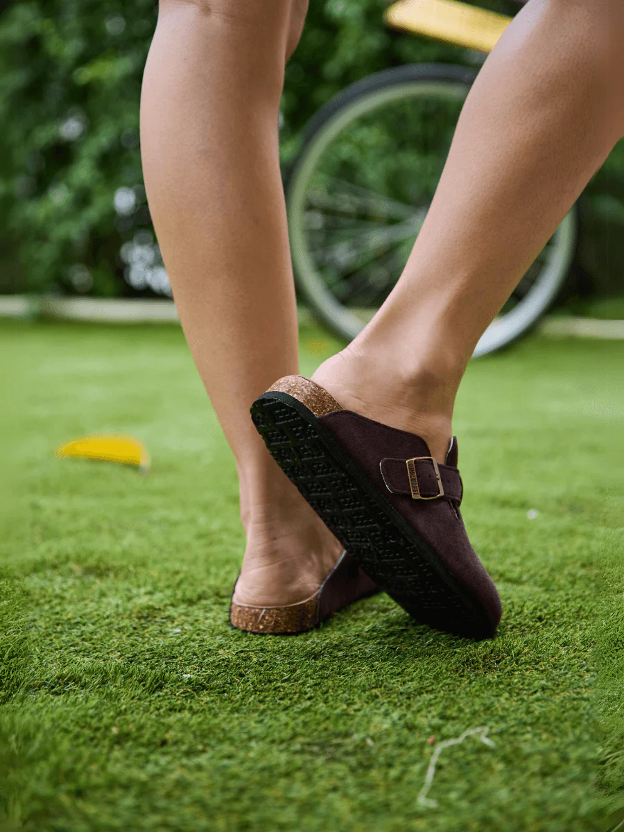 MAIBULUN | Cruise Anywhere Suede Clog - Chocolate - Image 4