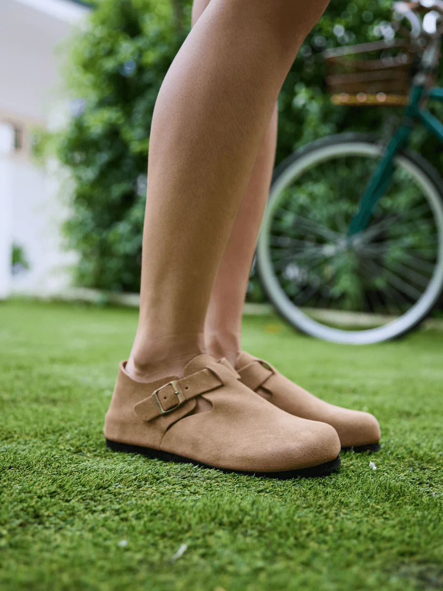 MAIBULUN | Seashore Suede Clog Loafer - Tan - Image 3