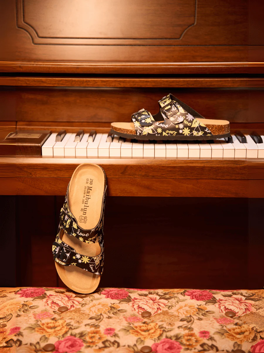 Maibulun | Signature Double Strap Footbed Sandal - Yellow - Image 7