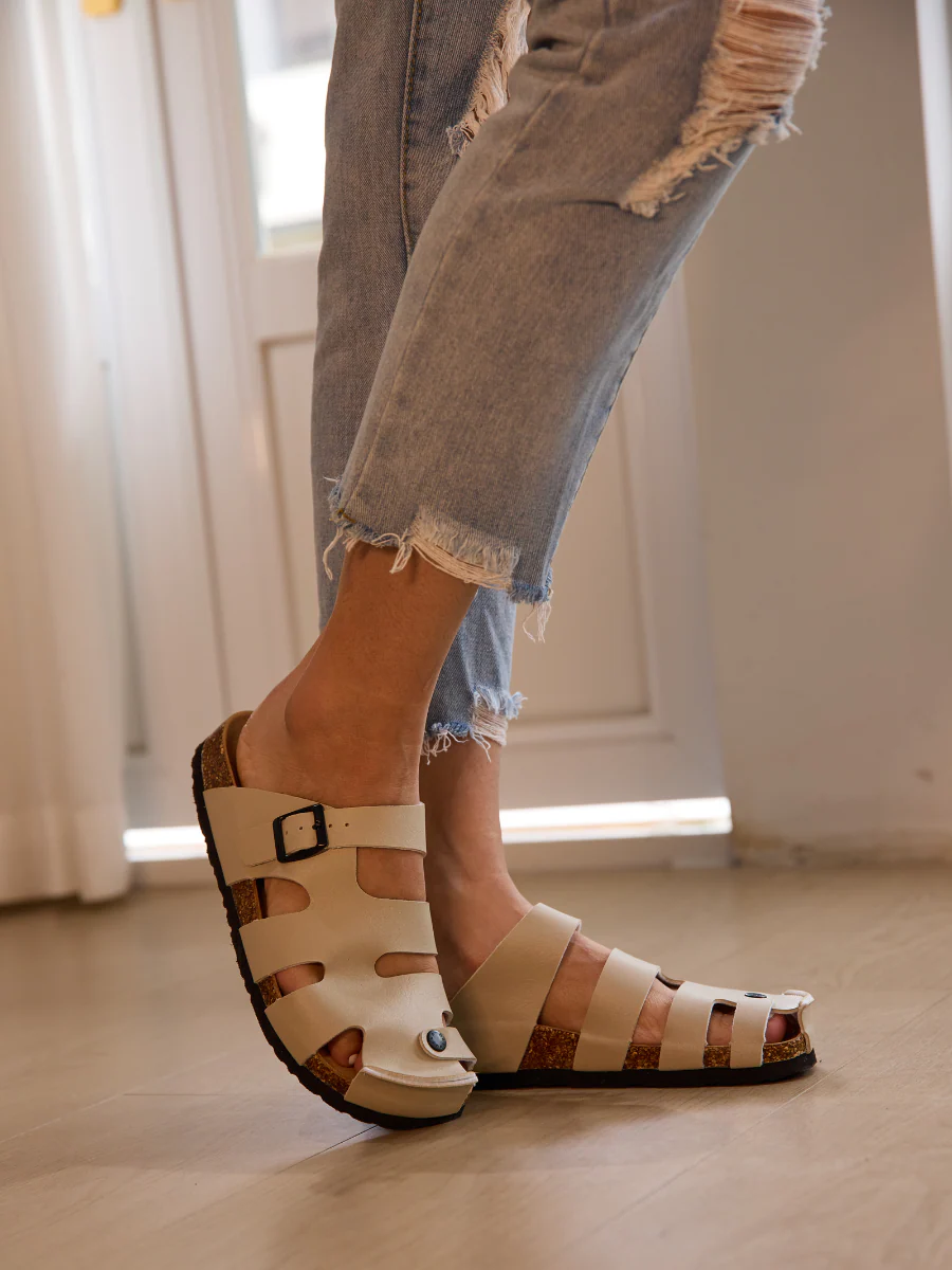 MAIBULUN | Summer Picnic Cut-Out Clog - Apricot - Image 2