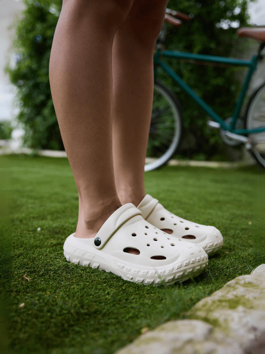 Maibulun | Zero Gravity Ultimate Light Unisex Clog - Cream - Image 3