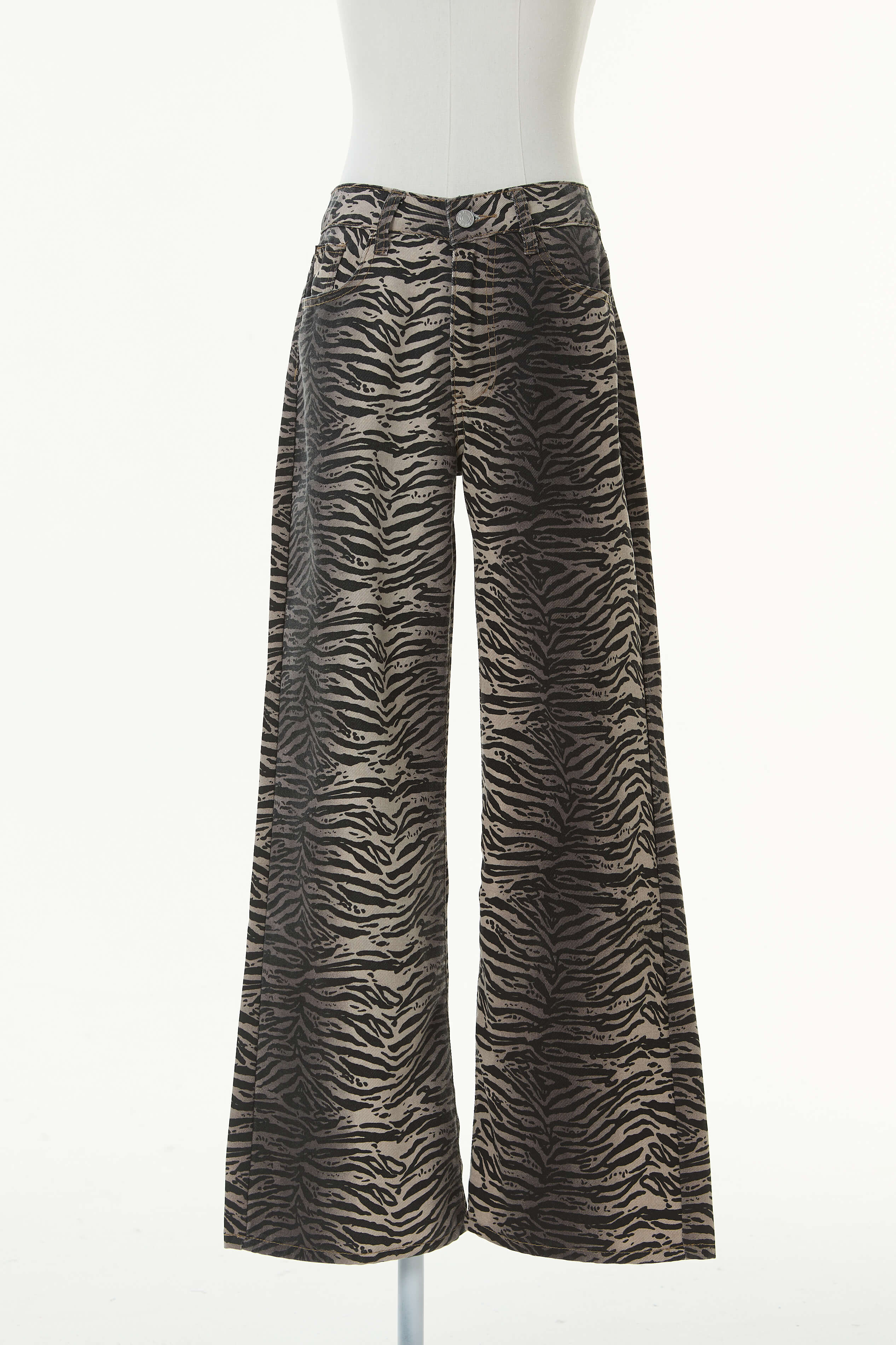 Moment In Y2K Zebra Print Flare Jeans - Image 7