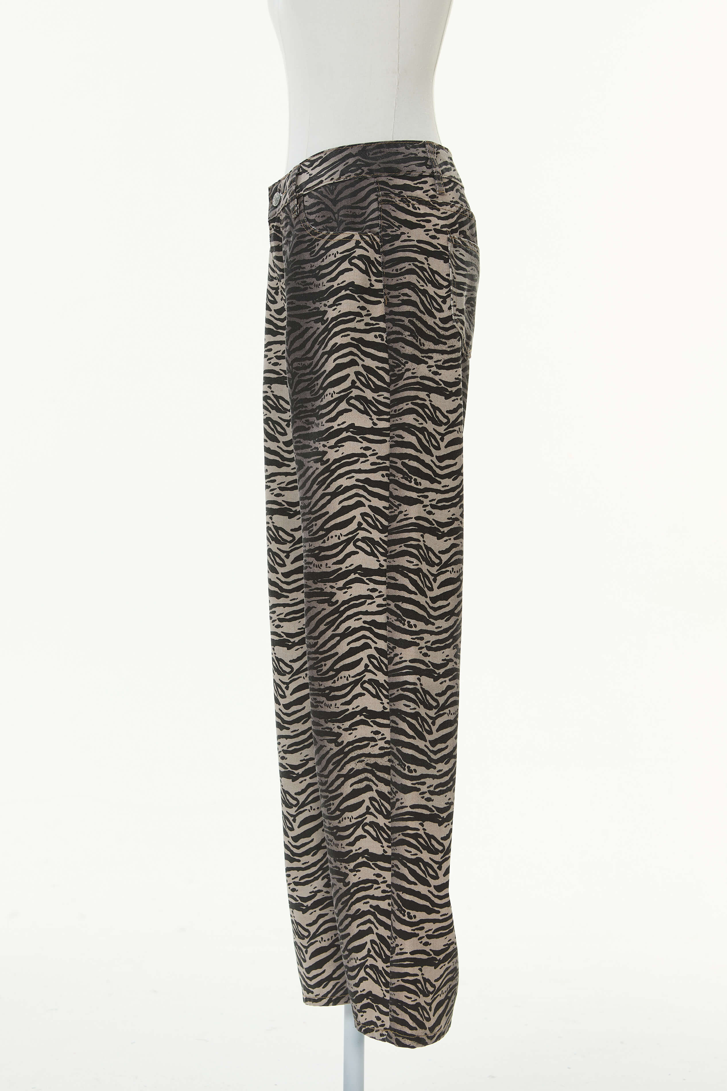 Moment In Y2K Zebra Print Flare Jeans - Image 9