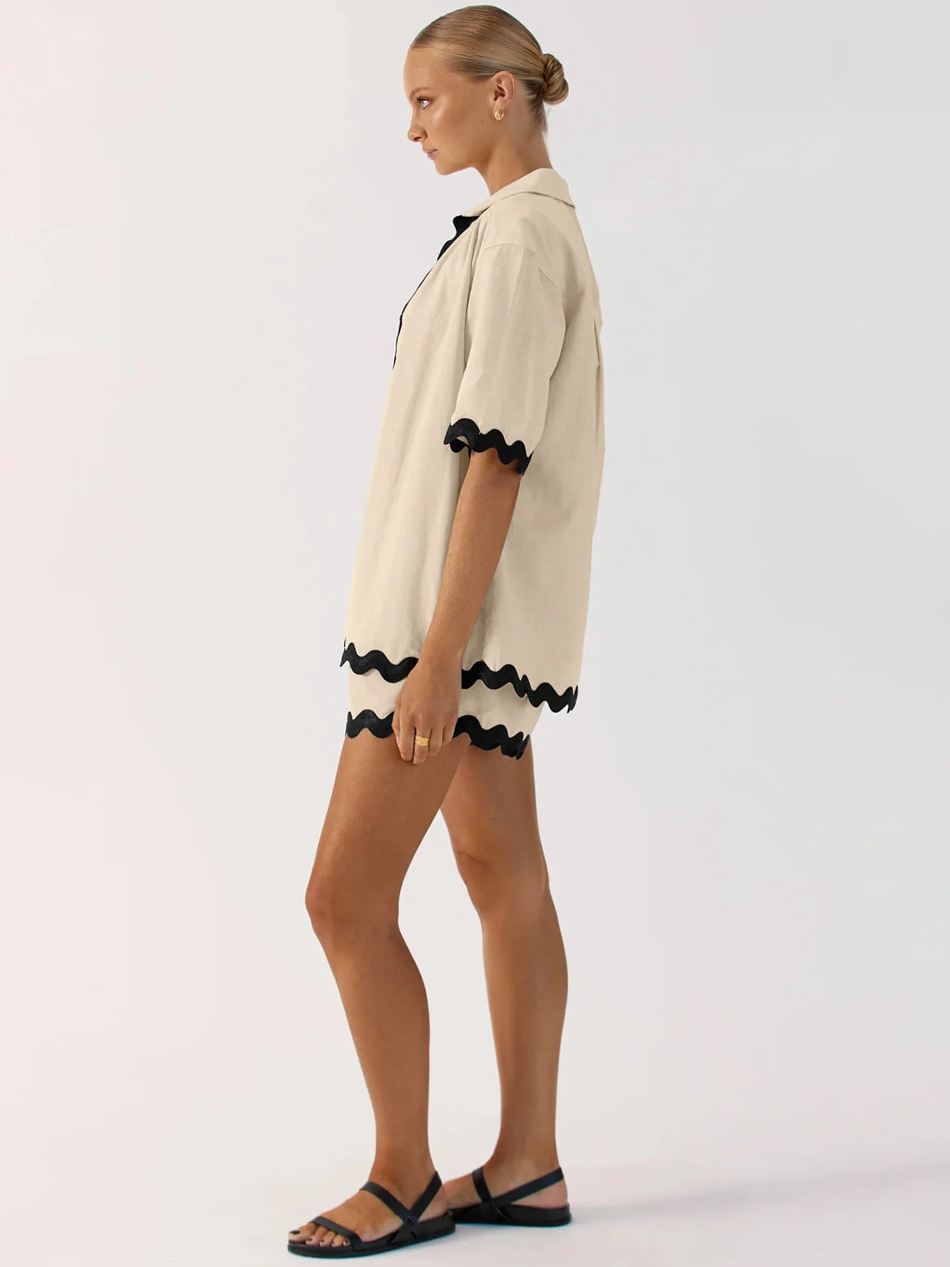 Ophelia Scallop Hem Matching Set - Beige - Image 11