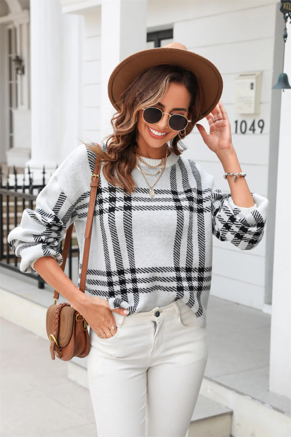 Pratto Plaid Pullover Knit Sweater - Black - Image 2