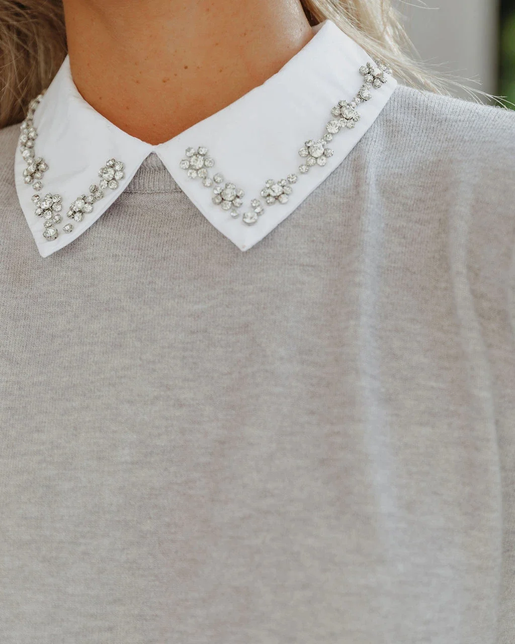 RHINESTONE COLLAR KNIT TOP - GREY - Image 5