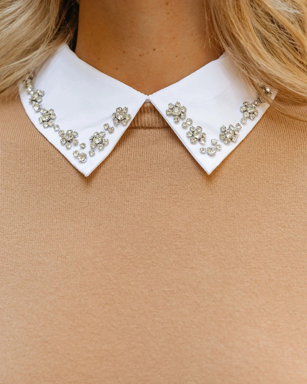 RHINESTONE COLLAR KNIT TOP - KHAKI - Image 3