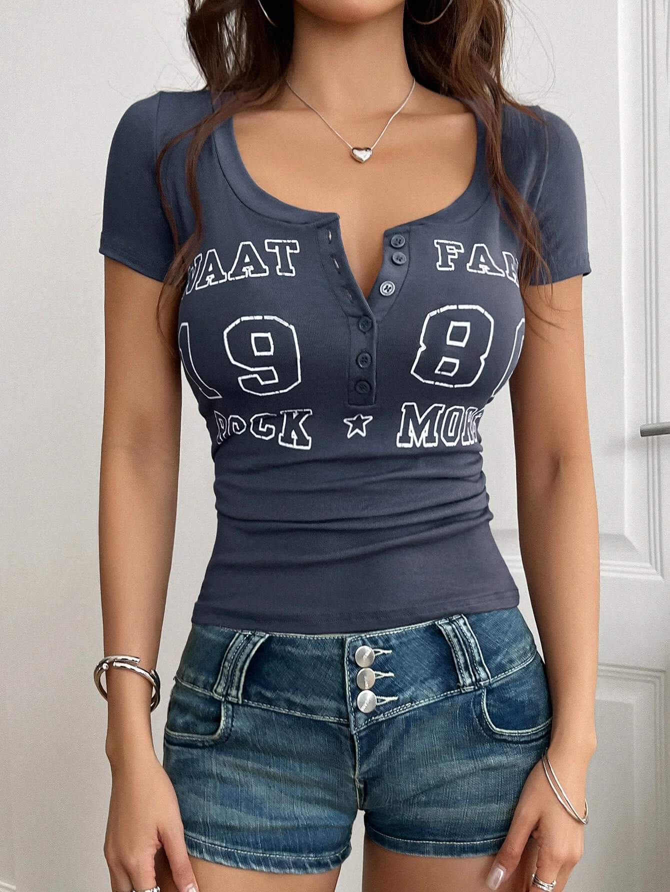 Rock Star More Graphic Top - grey - Image 4