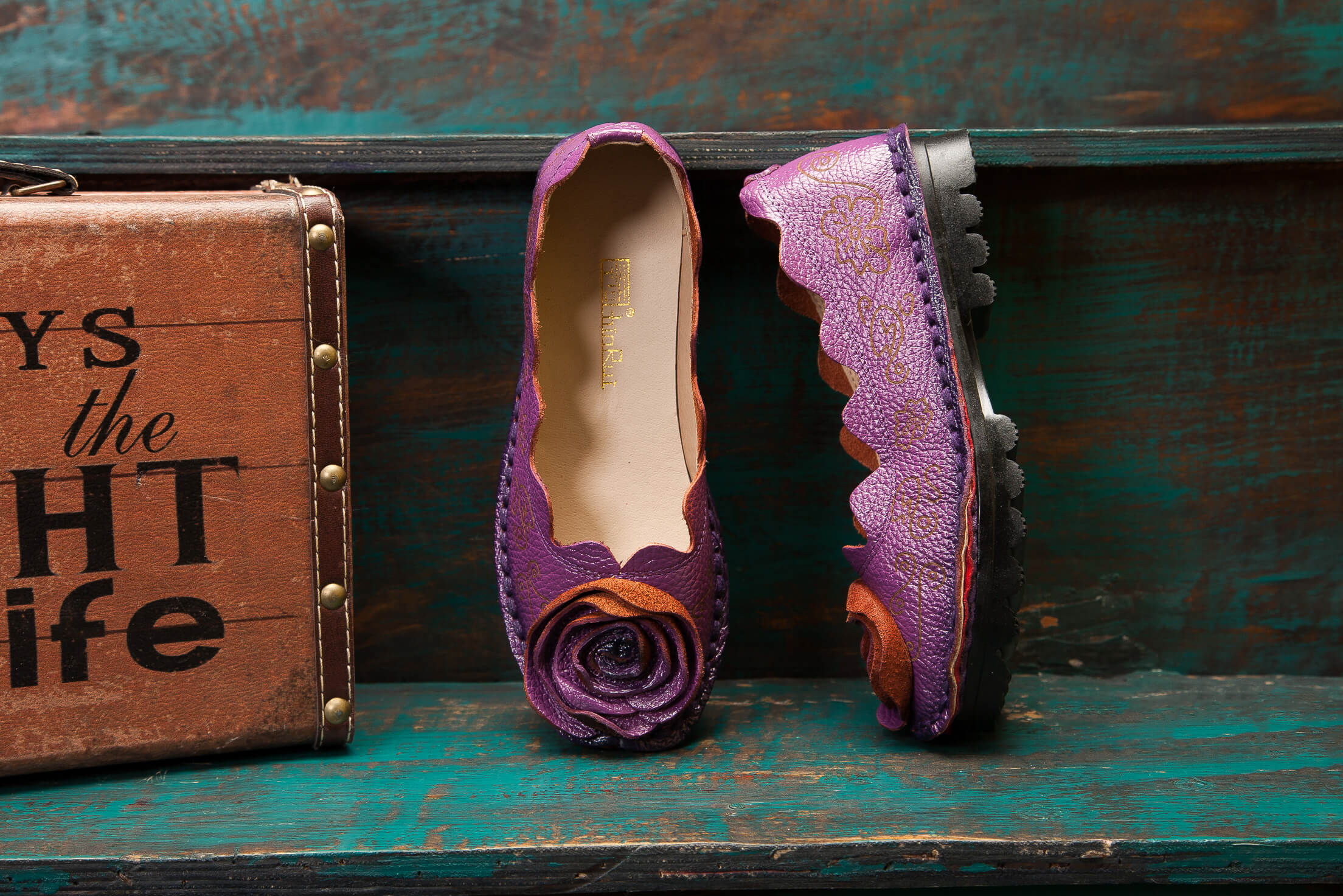 Rose Bow Head-Accent Loafers - Rumour Has It - Image 12