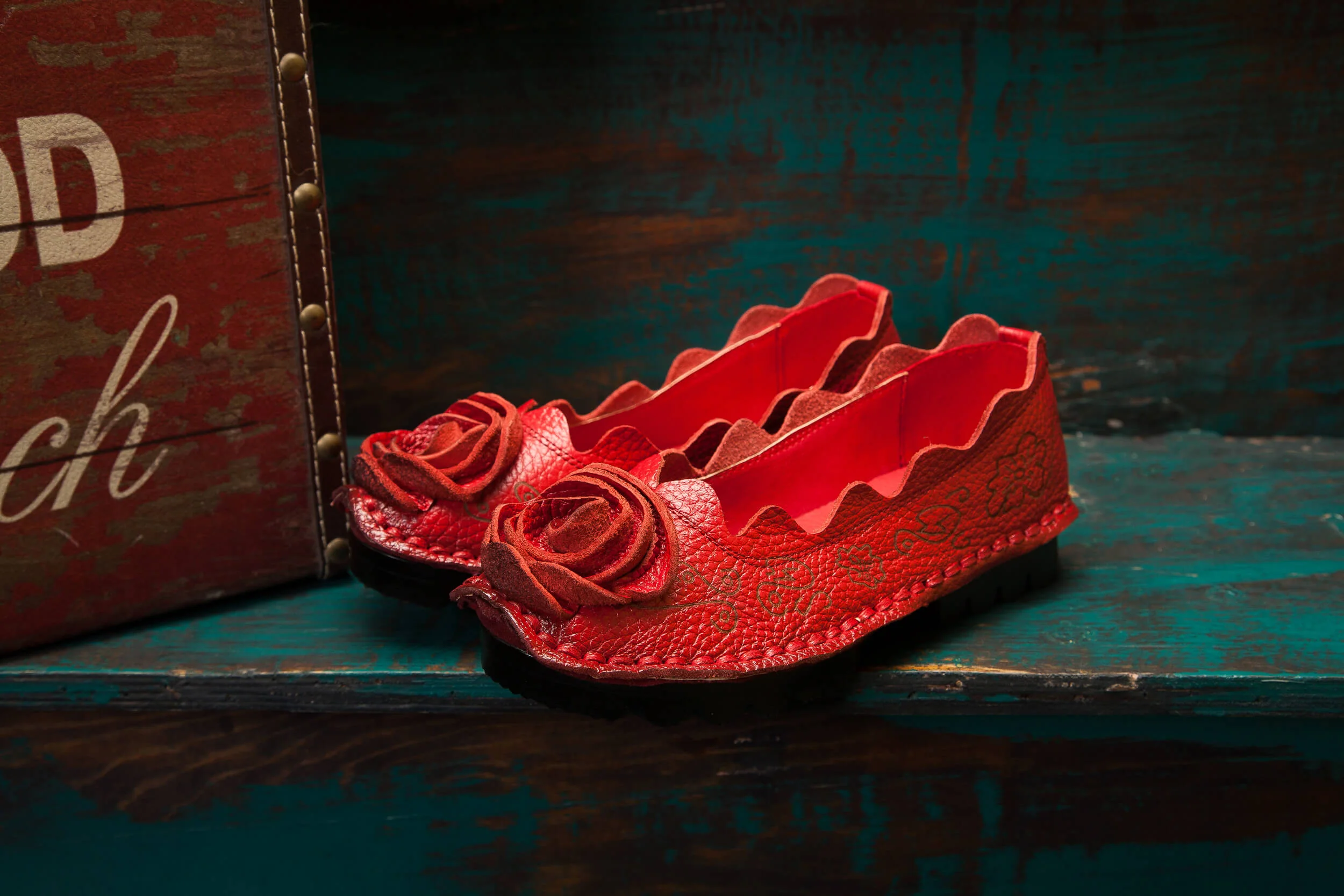 Rose Bow Head-Accent Loafers - Rumour Has It - Image 5
