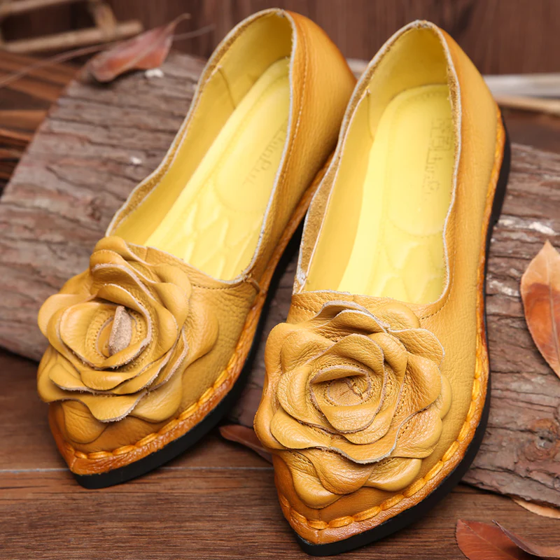 Rumour Has It | Rose Head Tassel-Accent Joyce Loafers - Image 5