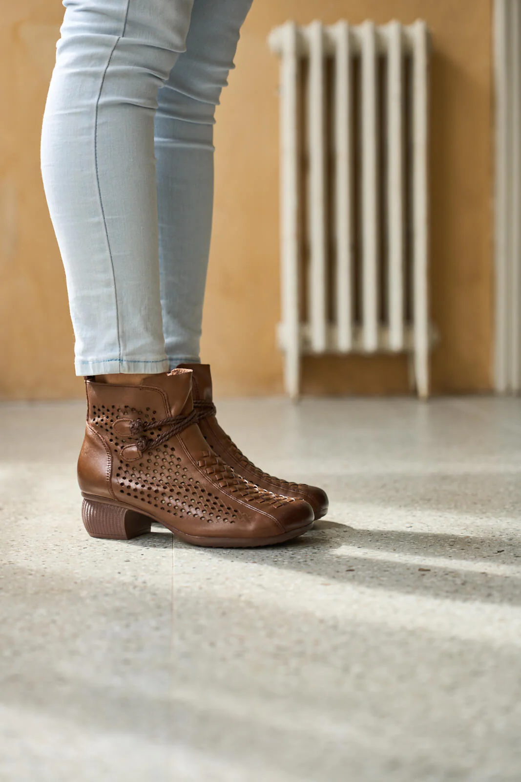 Rumour Has It | Boho Breeze Leather Ankle Boot - brown - Image 5