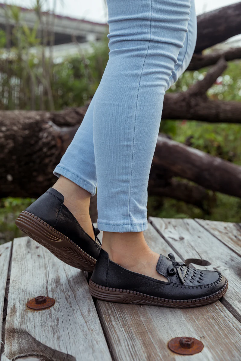 RUMOUR HAS IT| BRAIDED UPPER LEATHER LOAFER - BLACK - Image 10