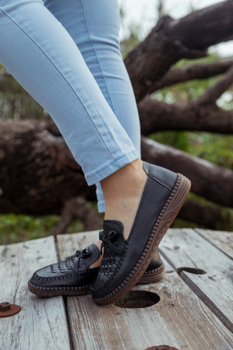 RUMOUR HAS IT| BRAIDED UPPER LEATHER LOAFER - BLACK - Image 8