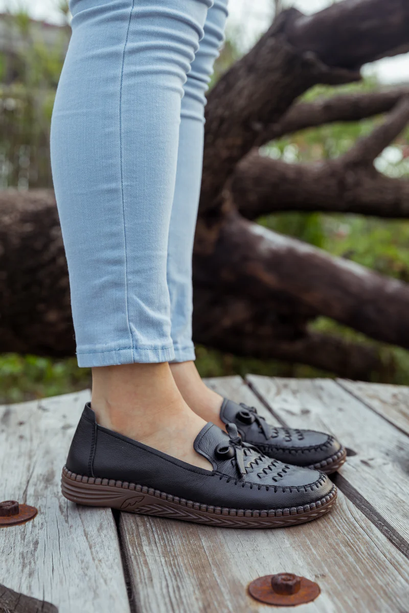 RUMOUR HAS IT| BRAIDED UPPER LEATHER LOAFER - BLACK - Image 9