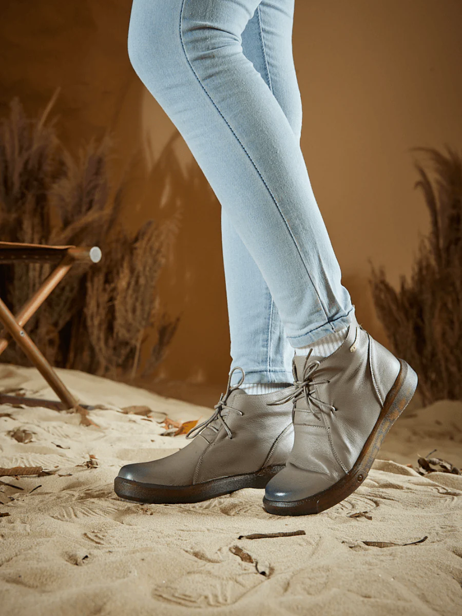 Rumour Has It | Brycen Low Ankle Leather Boots - Grey - Image 3