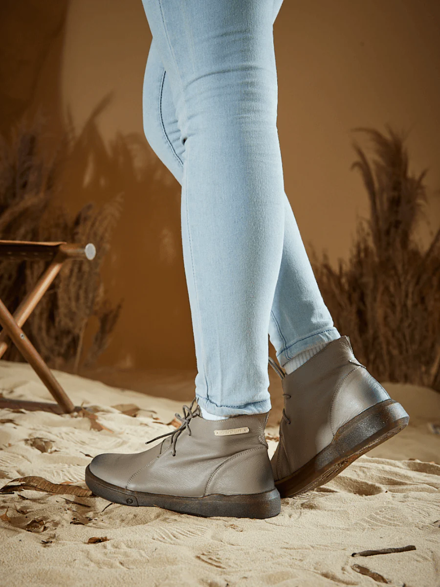 Rumour Has It | Brycen Low Ankle Leather Boots - Grey - Image 4