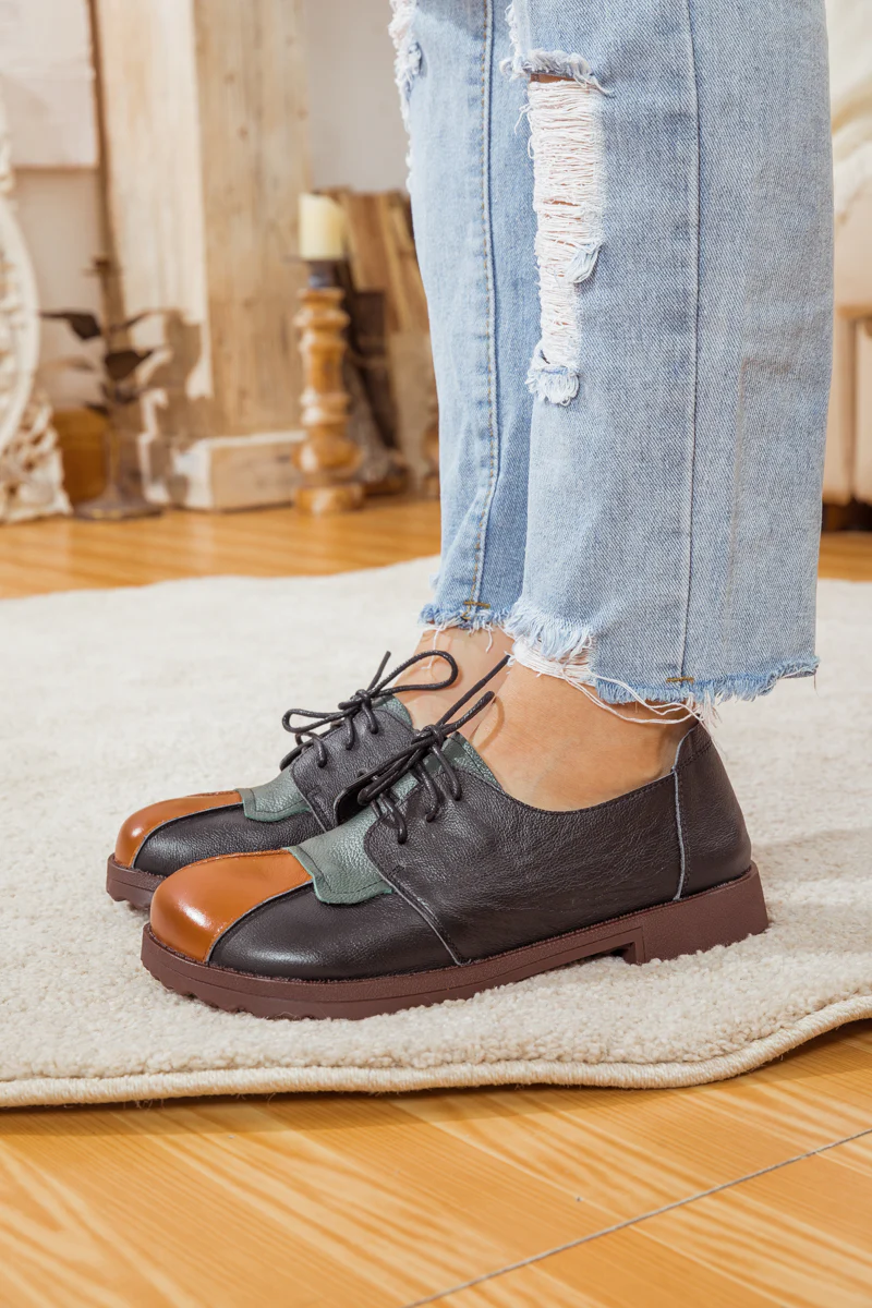 RUMOUR HAS IT| COLOR BLOCK LEATHER SNEAKER BLACK - Image 2