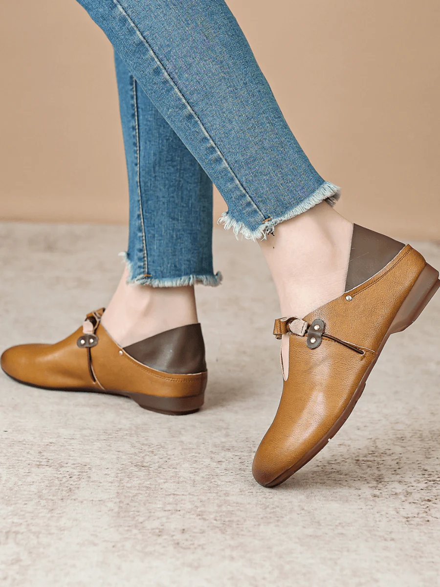 RUMOUR HAS IT| CROSS RUFFLE STRAP LEATHER SANDAL - Image 7