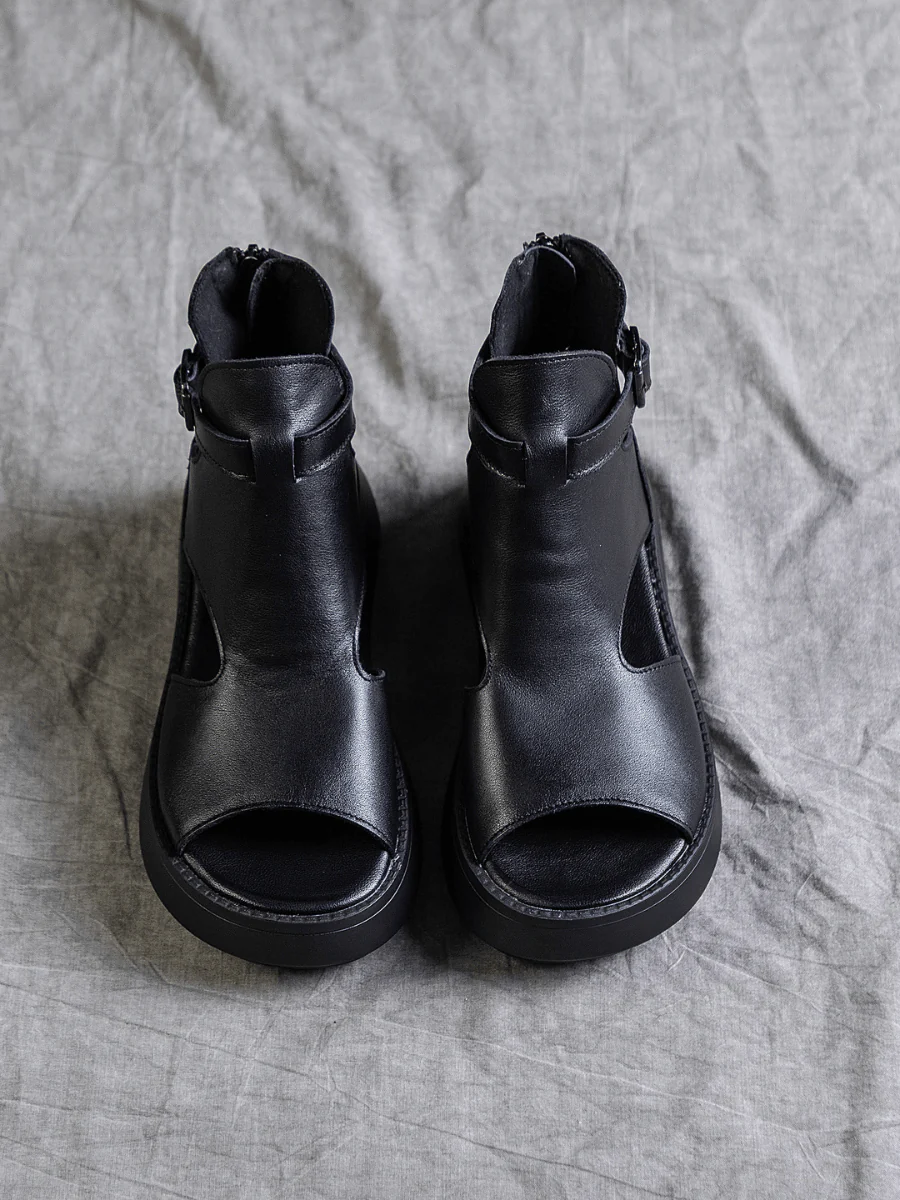 RUMOUR HAS IT | CUT-OUT PLATFORM PEEP TOE SANDAL - BLACK - Image 5