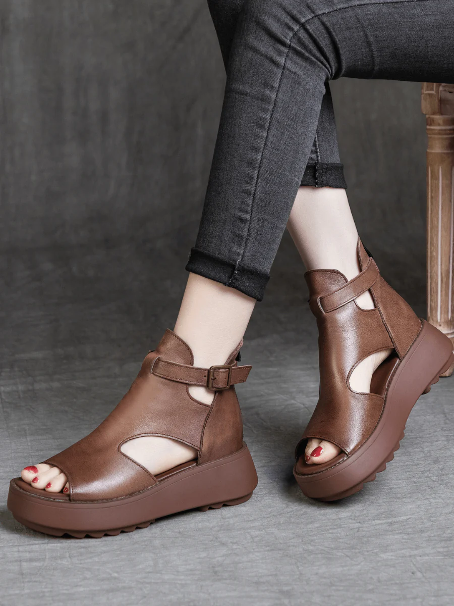 RUMOUR HAS IT | CUT-OUT PLATFORM PEEP TOE SANDAL - BROWN - Image 6