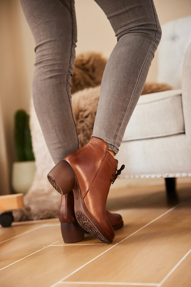 Rumour Has It | Cypress Leather Ankle Boot - Brown - Image 5