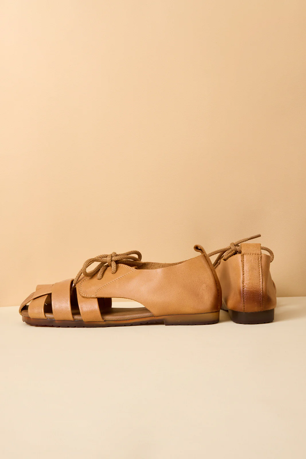 Rumour Has It | Daybreaker Leather Woven Sandal - Tan - Image 10