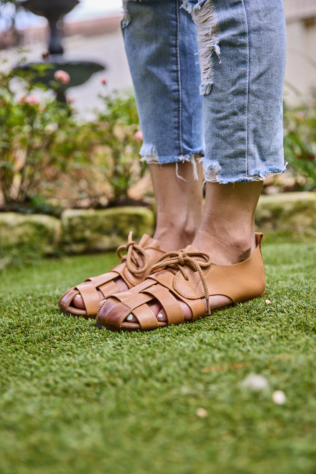Rumour Has It | Daybreaker Leather Woven Sandal - Tan - Image 4