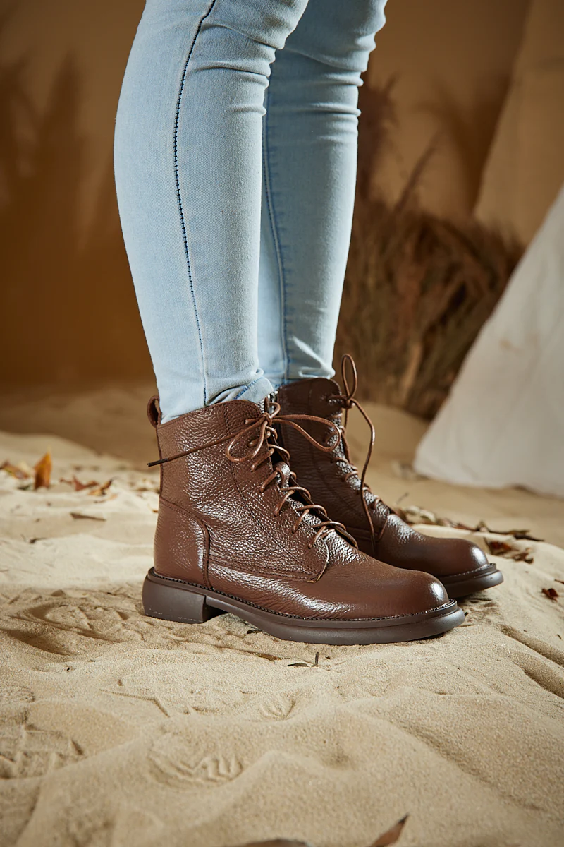 Rumour Has It | Easton Leather Combat Boots - Brown - Image 2