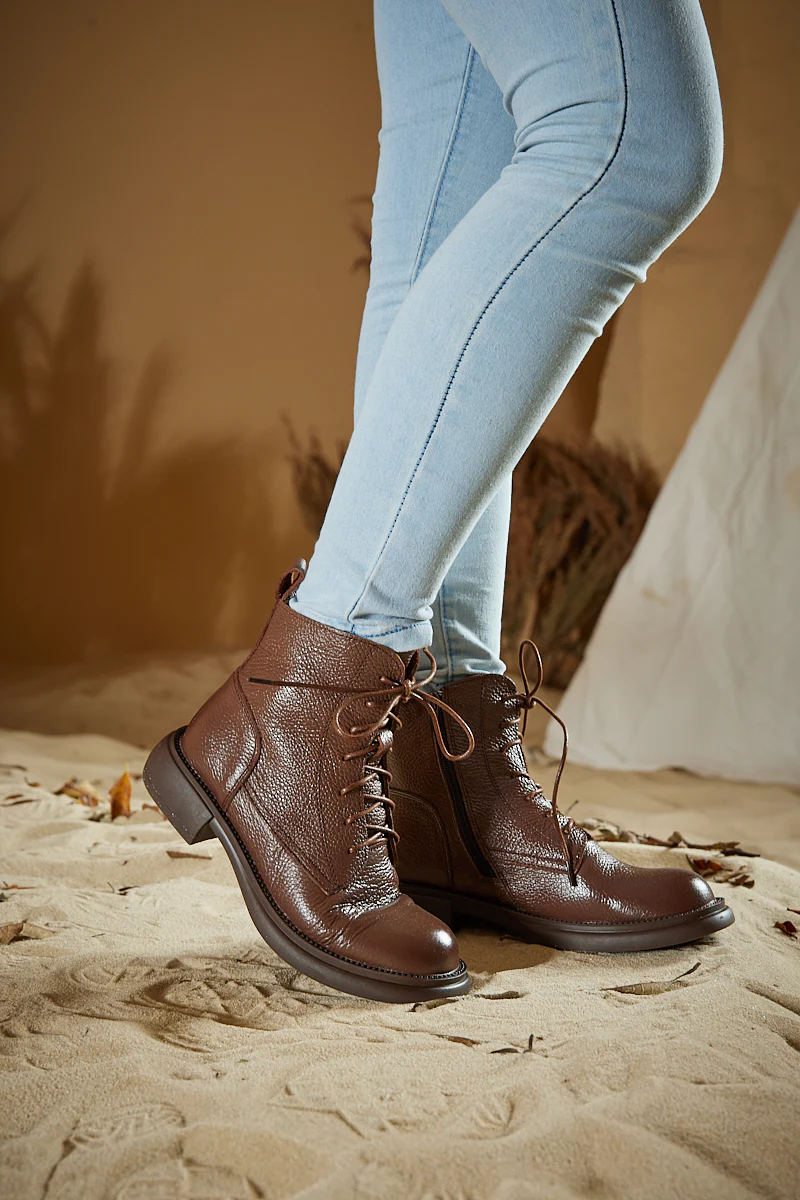 Rumour Has It | Easton Leather Combat Boots - Brown - Image 3