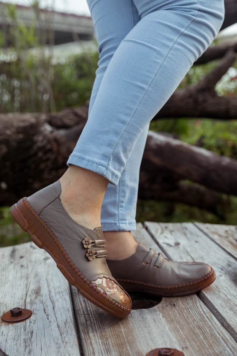 RUMOUR HAS IT| FLORAL EMBROIDERED LEATHER LOAFER - GREY - Image 2