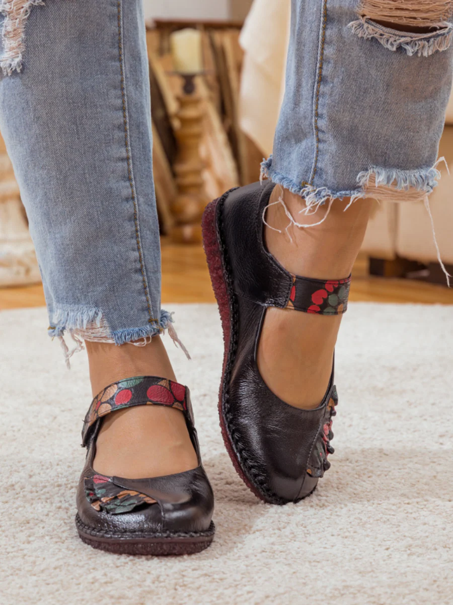 RUMOUR HAS IT| FLORAL PATTERN LEATHER MARY JANE - BLACK